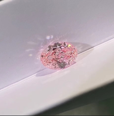 Il laboratorio tagliato brillante ovale ha creato il diamante sciolto rosa di Mohs dei diamanti rosa 10