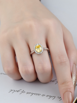 Alto laboratorio Diamond Wedding Ring Engagement Ring di Diamond Rings Yellow Oval Cut di immaginazione di chiarezza