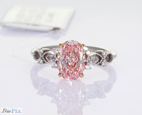 2.2ct Laboratorio certificato IGI Cresciuto Rosa Ovale Diamante Sintetico Stile Classico 18 Carati Anello in Oro Bianco