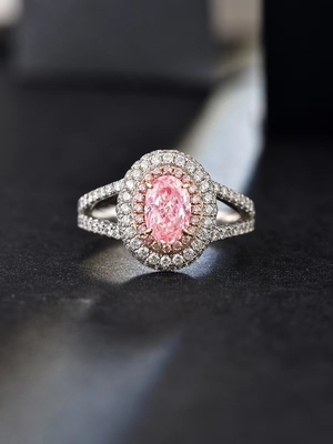 0.89ct Creato in laboratorio Anello sintetico di diamante rosa di colore rosa CVD Certificato IGI 18K Oro Bianco Set Diamante