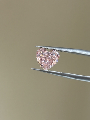 Fancy Intense Rosa Forma di Cuore Diamanti coltivati in laboratorio Diamanti certificati IGI Diamanti rosa