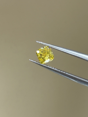 Cushion Lab Diamonds coltivati IGI Certified Diamonds Laboratory Created Yellow Diamonds HPHT